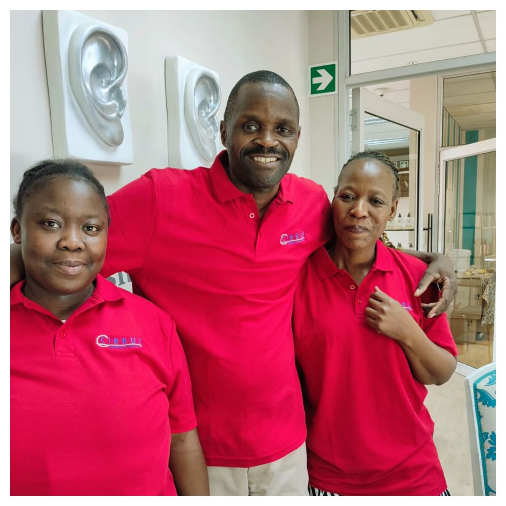 lookfy cirrus golfers.jpg