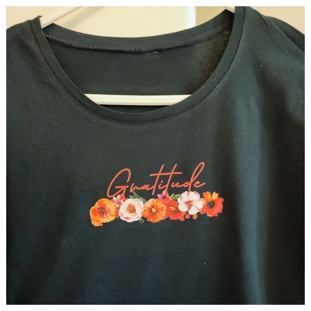 lookfy sg gratitude long sleeve.jpg