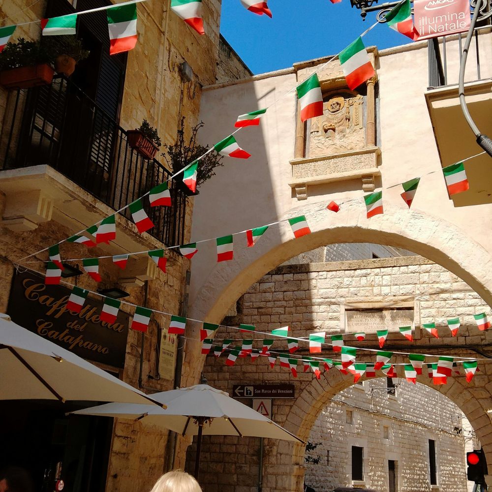 Bunting (rectangle)